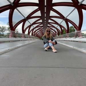 Meet your Posher, Almina